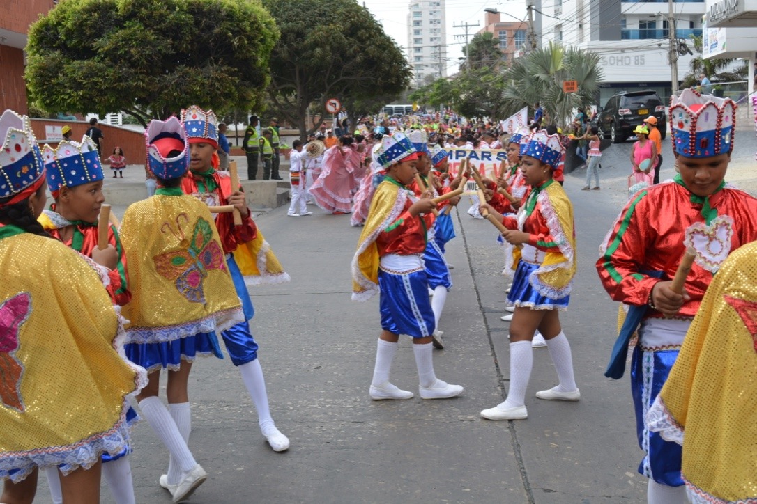 El lunes de carnaval los niños salvaguardan el patrimonio del Carnaval