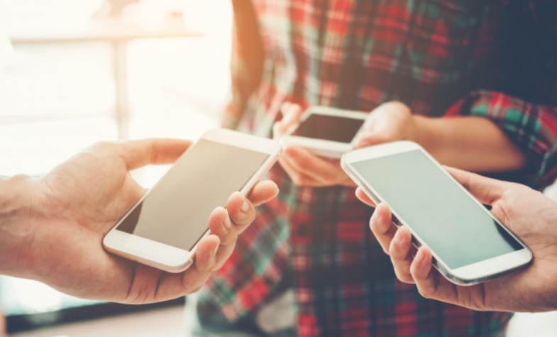 Usuarios de celular beneficiarios de campaña «Pasa Gigas y pide Gigas»