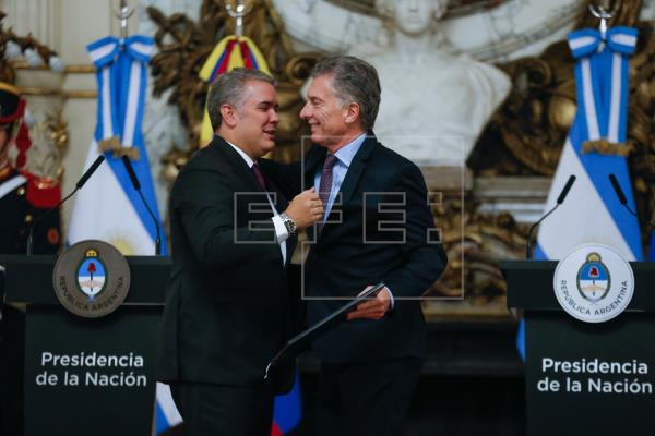 Macri y Duque piden el fin de la «dictadura» de Maduro en reunión de los mandatarios en Argentina