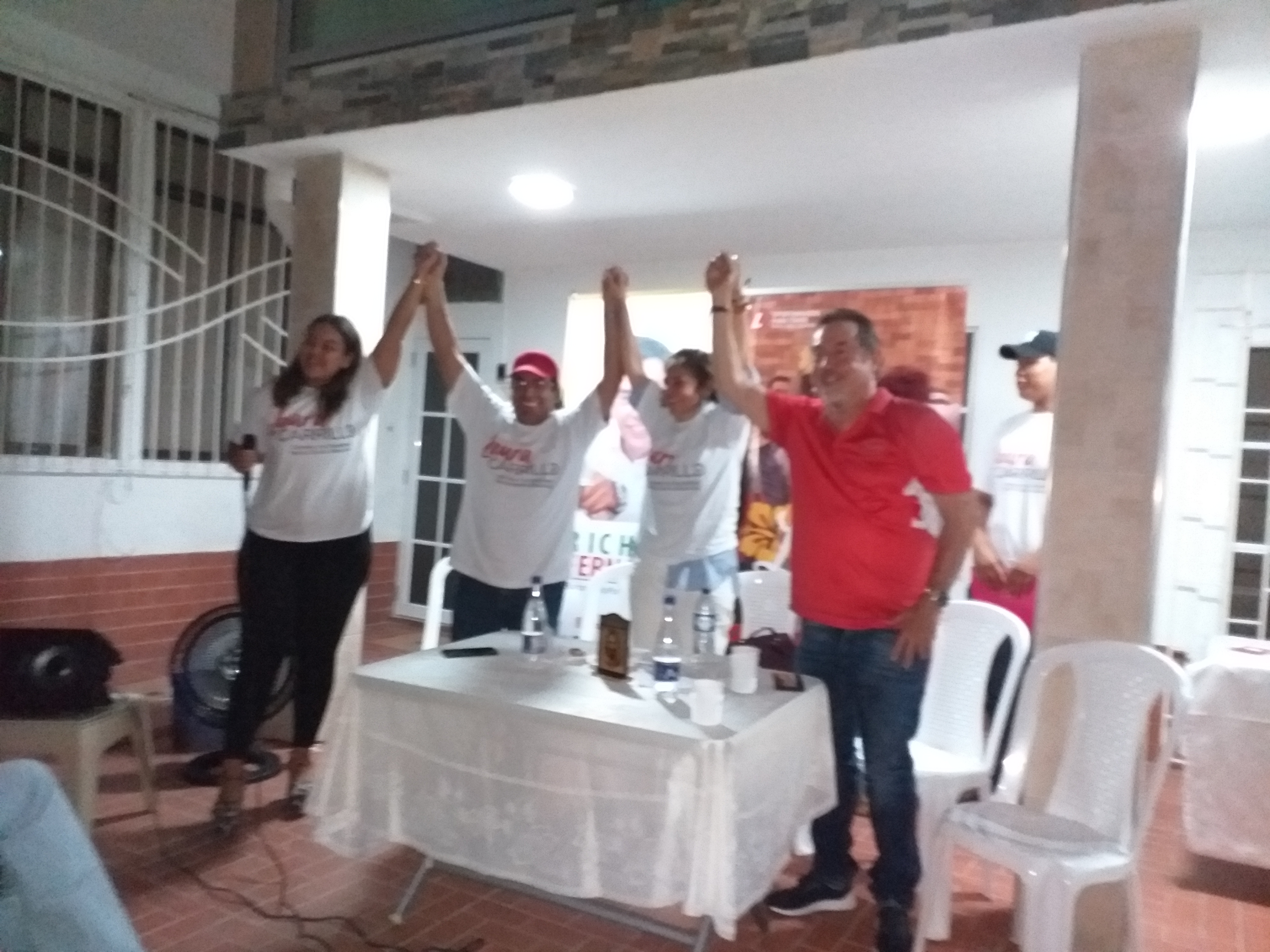 Laura Carrillo, aspirante a Edil por la Localidad Norte Centro Histórico, recibió apoyo de la Diputada Liberal Lourdes López