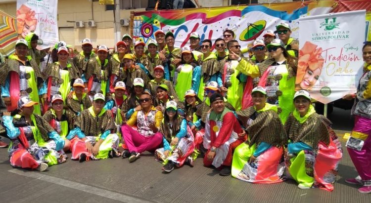 La Chiva Periodística promueve en Nueva York el Bicentenario de la Independencia de Colombia