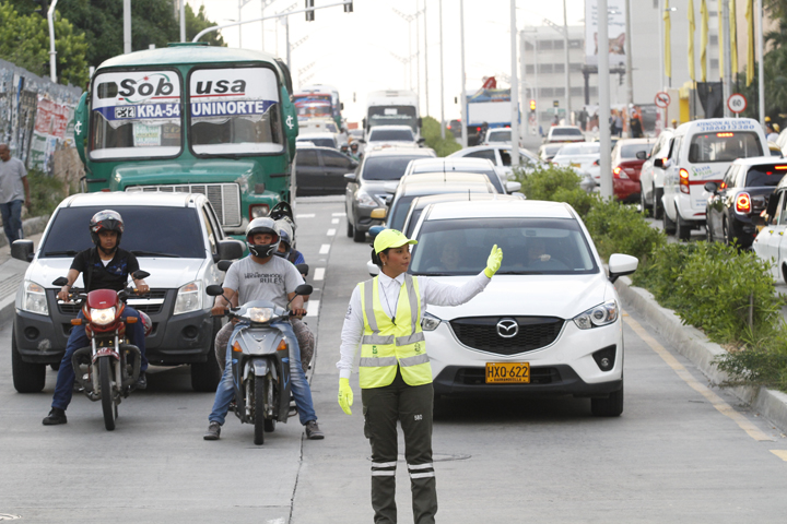 UN FIN DE AÑO SIN ACCIDENTES Y A CELEBRAR EN PAZ INVITA LA SECRETARÍA DE TRÁNSITO Y SEGURIDAD VIAL DE BARRANQUILLA