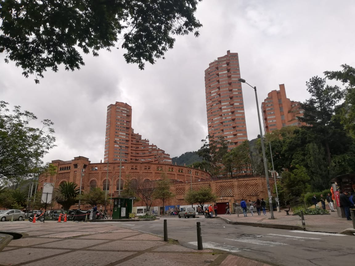 Tras la medida de aislamiento preventivo en Bogotá, mejora la calidad de aire en las 13 estaciones.