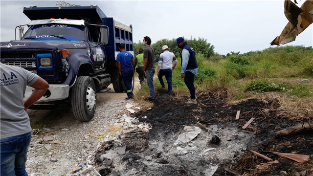 C.R.A y Alcaldía de Barranquilla sorprenden en flagrancia a particulares contaminando la Ciénaga de Mallorquín