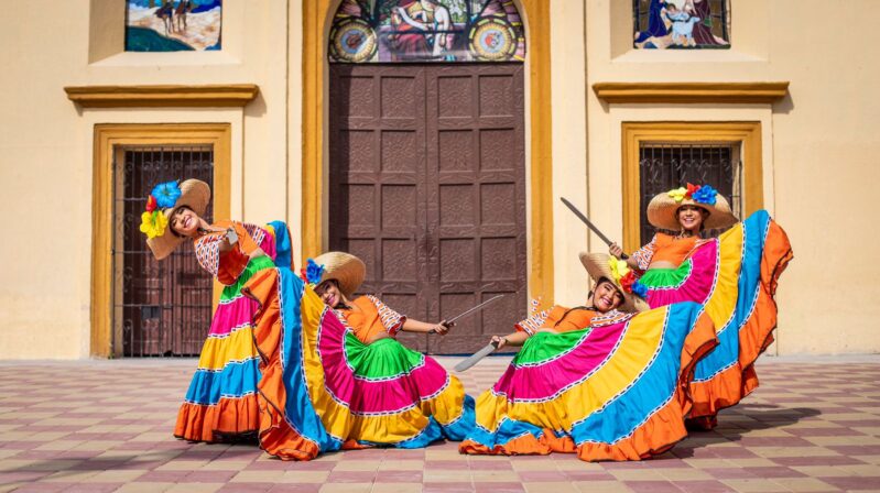 El Millo de Juan de Acosta y el Sirenato de la Cumbia prenden la fiesta del Carnaval del Atlántico