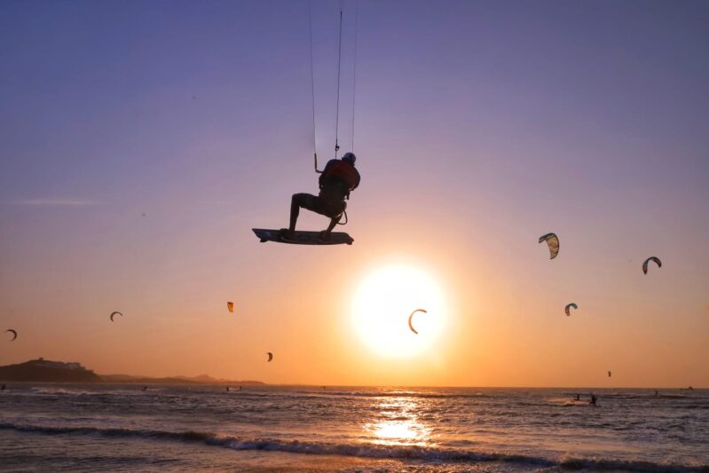 Con buen viento y buena mar avanza el Mundial de Kitesurf en el Atlántico