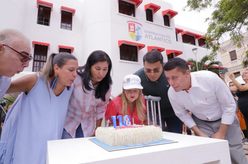 Atlántico reestrena la biblioteca Meira Delmar y el museo del Atlántico en sus 118 años