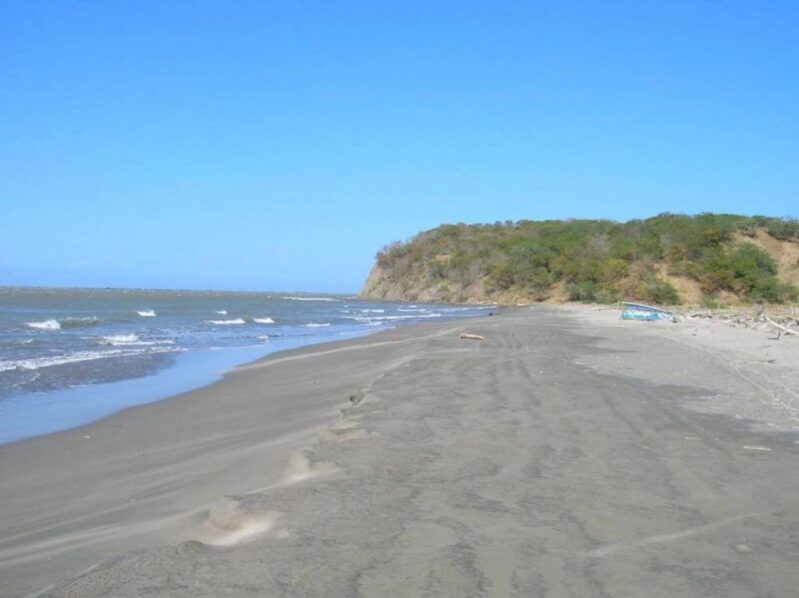 Punta Astilleros en el top 10 de las playas rurales del mundo
