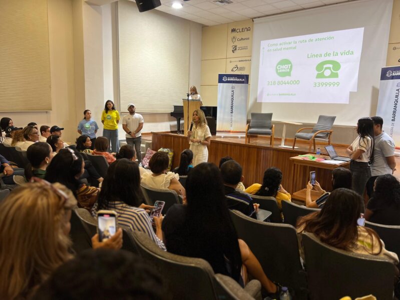 Barranquilla da la bienvenida a todos los que trabajan en pro del bienestar animal: Ana María Aljure, Gerente de Ciudad, durante su intervención en el Primer Foro Animal celebrado en la capital del Atlántico.