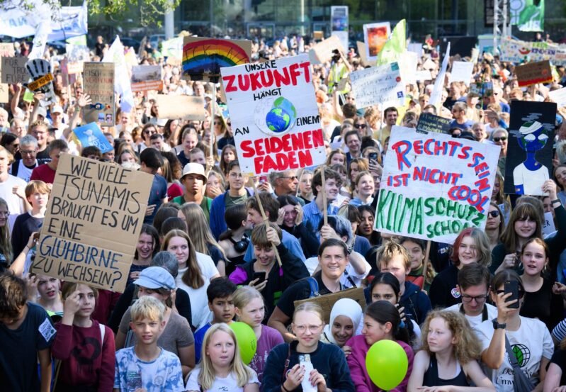 Miles de personas protestan en Europa en los «Fridays for Future»