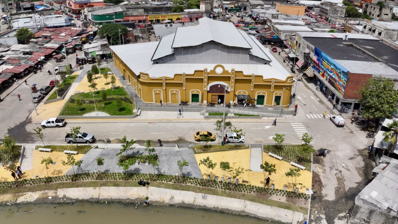 Mercado de Granos en Barranquilla reverdece su paisaje