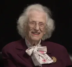 Retrato de Nancy Grace Roman, pionera de la astronomía espacial y figura clave en la NASA